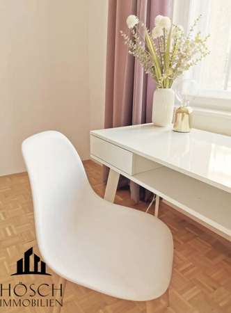 Arbeitszimmer