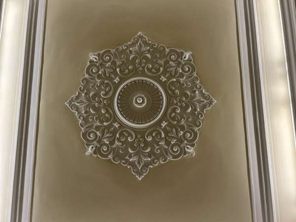 Deckendetail