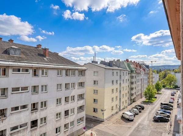 Bestandsansicht 1 – keine fertige Dachgeschosswohnung
