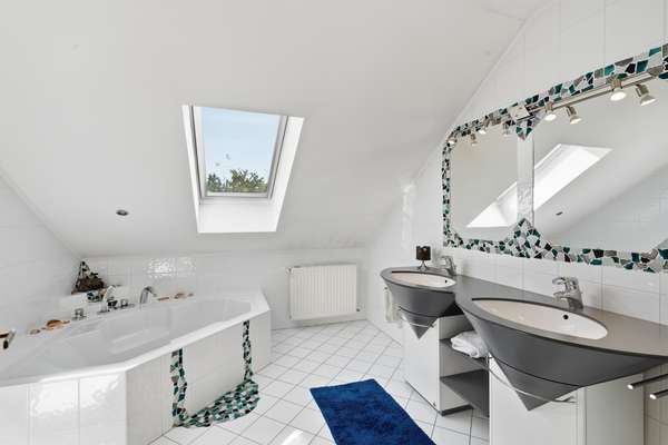 Badezimmer DG 1
