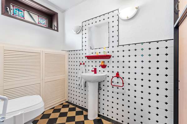 Alte Hafenstraße 43 – 1301