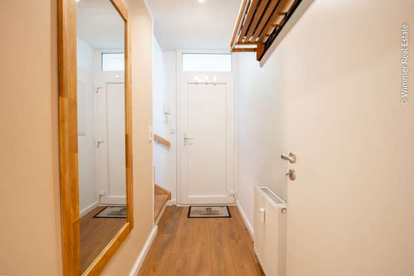 Günther-Hafemann-Straße 1 – 1216