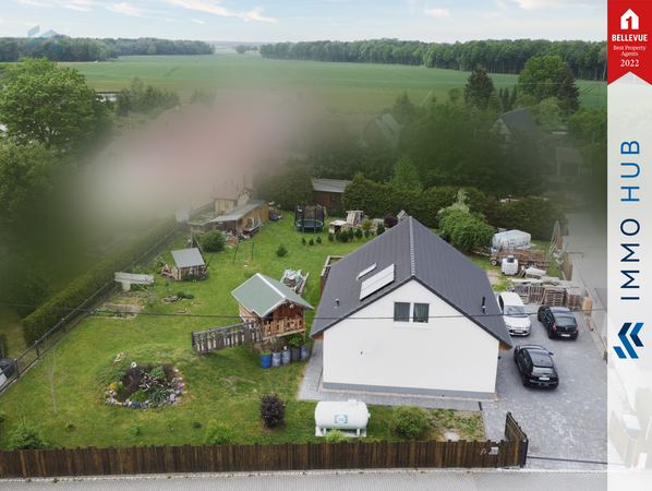 Einfamilienhaus mit Grundstück – Bild 2