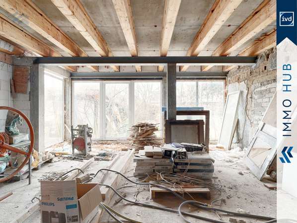 Wohnzimmer mit großer Fensterfront – Bild 4