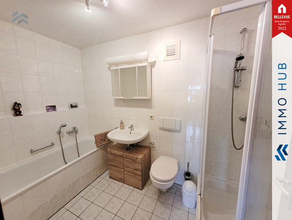 WE 8_Bad mit Dusche und Wanne – Bild 7