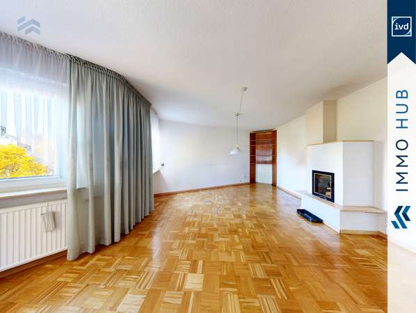 Wohnzimmer mit Kamin – Bild 7