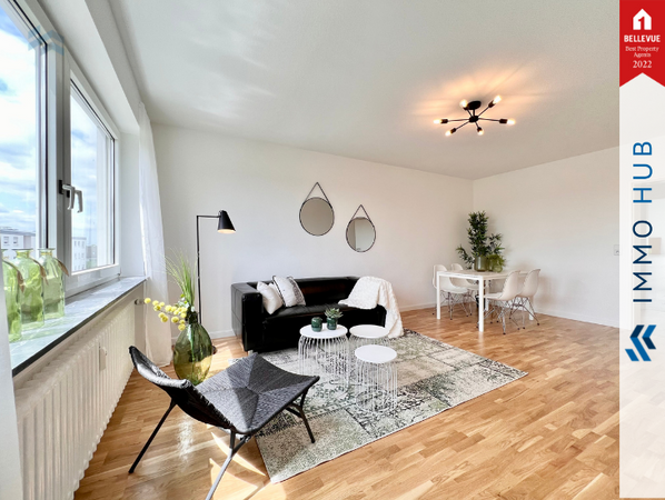 Wohnzimmer mit Balkonzugang 2_2 – Bild 2