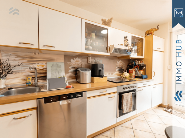 Modernisierte Kapitalanlage: Erdgeschosswohnung mit Terrasse, Garten & Tiefgaragenstellplatz – Bild 6