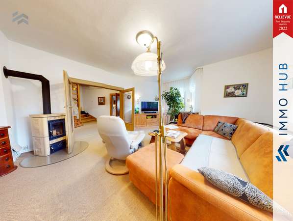 Wohnzimmer mit Kamin – Bild 5