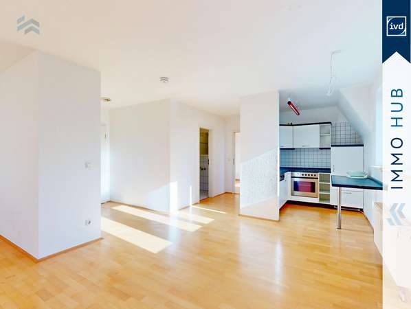 Wohnzimmer mit Blick zur Küche – Bild 6