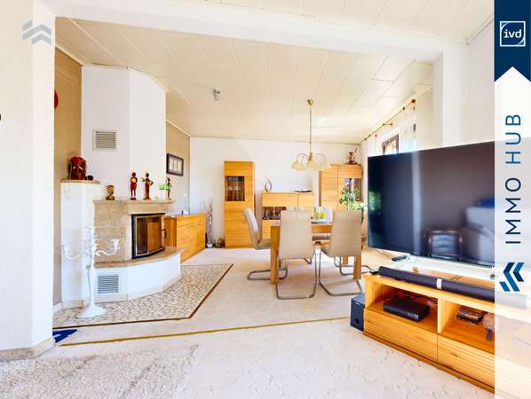 EG Wohnen mit Kamin – Bild 6