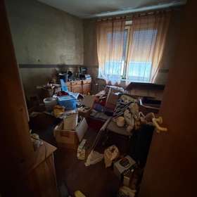 Bild 12 von 17: Zimmer, 4-Zimmer-Wohnung mit Entwicklungsperspektive sucht Handwerker