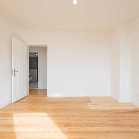 Bild 10 von 15: Zimmer 3, 4-Zimmer, 2 Balkone, 1x kernsaniert - bezugsfertige Eigentumswohnung in Kiel-Wik