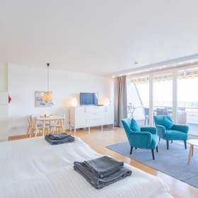 Bild 5 von 14: Wohnbereich, Meerblick aus erster Reihe- Traumwohnung direkt an der Ostsee in Kiel-Schilksee
