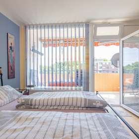 Bild 6 von 21: Schlafzimmer, Ihr neuer Wohntraum in Kiel-Hassee – Großzügige 3-Zimmer-Wohnung mit Stellplatz und Aufzug