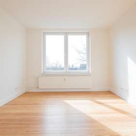 Bild 4 von 15: Zimmer 2, 4-Zimmer, 2 Balkone, 1x kernsaniert - bezugsfertige Eigentumswohnung in Kiel-Wik