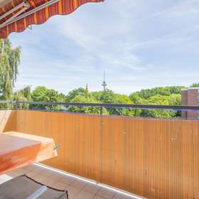 Bild 9 von 21: Balkon Aussicht, Ihr neuer Wohntraum in Kiel-Hassee – Großzügige 3-Zimmer-Wohnung mit Stellplatz und Aufzug