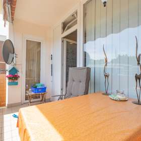 Bild 10 von 21: Balkon, Ihr neuer Wohntraum in Kiel-Hassee – Großzügige 3-Zimmer-Wohnung mit Stellplatz und Aufzug