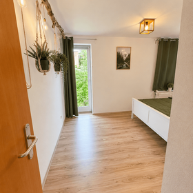 Bild 4 von 11: Schlafzimmer, Perfekter Einstieg in Immobilien: Kapitalanlage im ruhigen Kiel-Wellsee