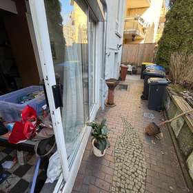 Bild 15 von 17: Hinterhof, 4-Zimmer-Wohnung mit Entwicklungsperspektive sucht Handwerker