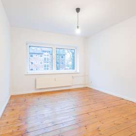 Bild 4 von 11: Zimmer 2, Kapitalanlage oder neues Zuhause? Charmante Altbauwohnung im Zentrum Kiels, aktuell leerstehend