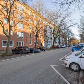 Bild 12 von 12: Außenansicht, Leerstehende Altbauwohnung inmitten von Kiel!