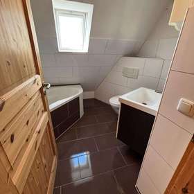 Bild 6 von 24: Badezimmer, Einfamilienhaus in traumhafter Feldrandlage auf 1.317 m² Grundstück!