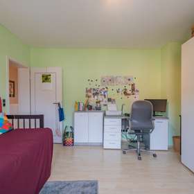 Bild 15 von 21: Schlaf- / Arbeitszimmer, Ihr neuer Wohntraum in Kiel-Hassee – Großzügige 3-Zimmer-Wohnung mit Stellplatz und Aufzug