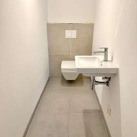 Bild 13 von 14: Gäste-WC, Dein Geld arbeitet: über €150/Monat frei Haus! - Traumhafte Kapitalanlage inmitten von Itzehoe
