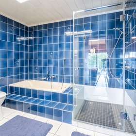 18254 Badezimmer