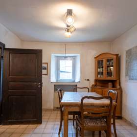 18301 Esszimmer