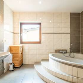 18247 Badezimmer