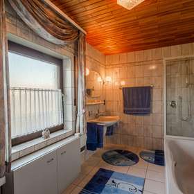 18093 Badezimmer