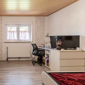 18323 Schlafzimmer