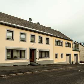 18066 Außenansicht