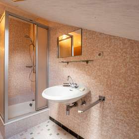 18325 Badezimmer