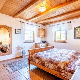18270 Schlafzimmer