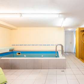 18343 Bewegungsbecken
