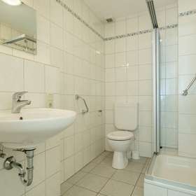 18129 Badezimmer