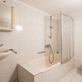18256 Badezimmer