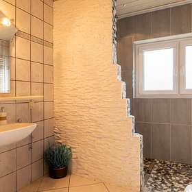 18323 Badezimmer