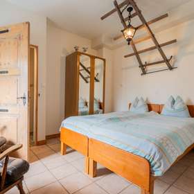 18180 Gästezimmer