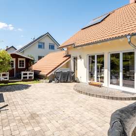18303 Ausgang Wohnbereich zum Garten