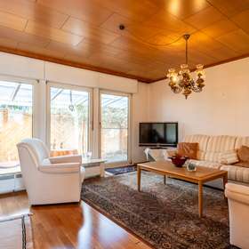 18302 Wohnzimmer und Terrasse