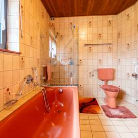 18223 Badezimmer