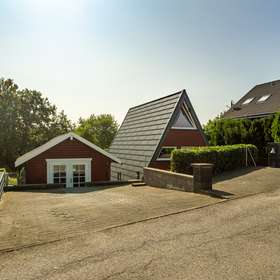 18056 Außenansicht