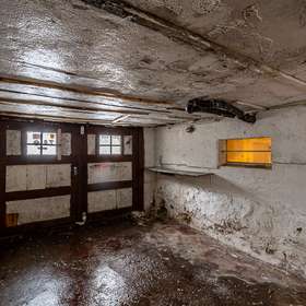 18278 Garage