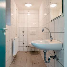 18166 Toilette