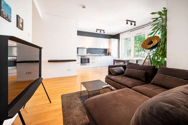 Helles Wohnzimmer