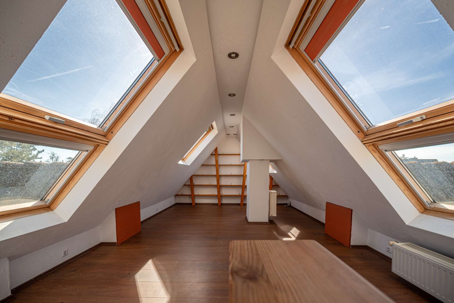 Schlafzimmer / Arbeitszimmer